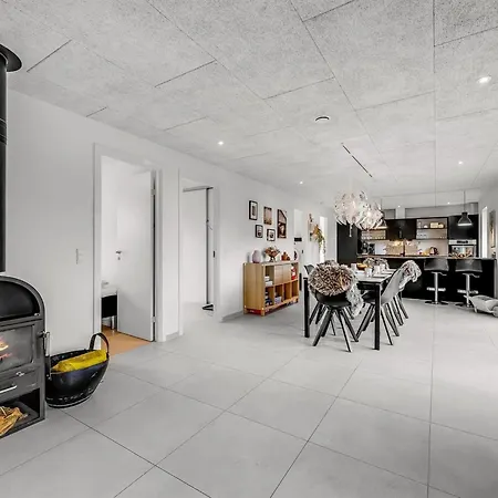 Elisaveta - 400m To The Fjord By Interhome Nyaraló *